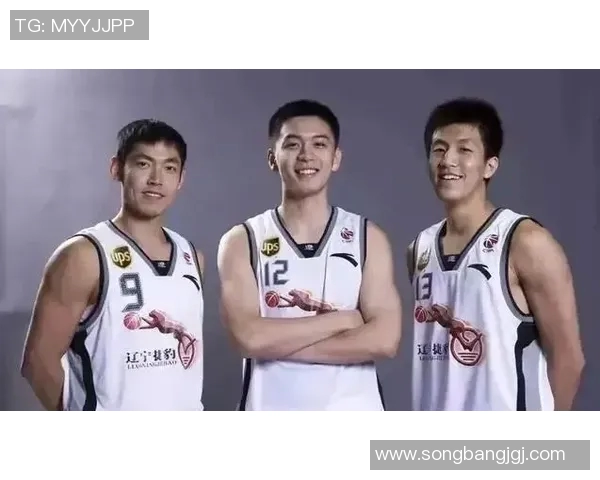 姚明重返赛场展现传奇风采球迷热议他的表现与未来发展